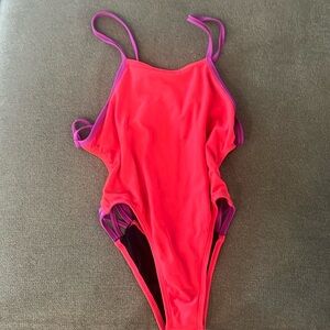 JOLYN- tully 2, size 26